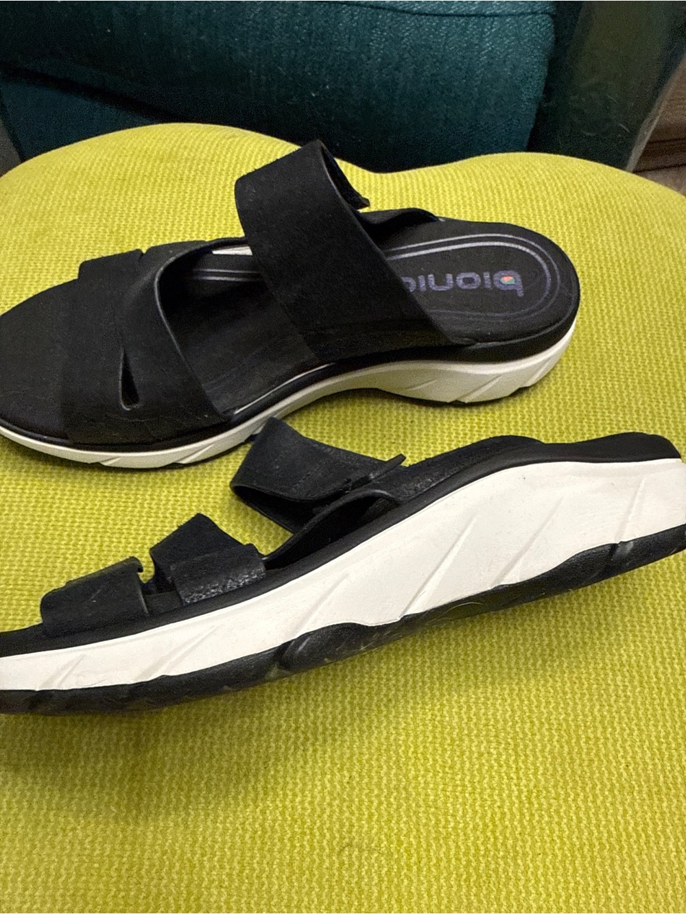 Bionica Black Slide Sandals with Dual Straps - Picture 2 of 4